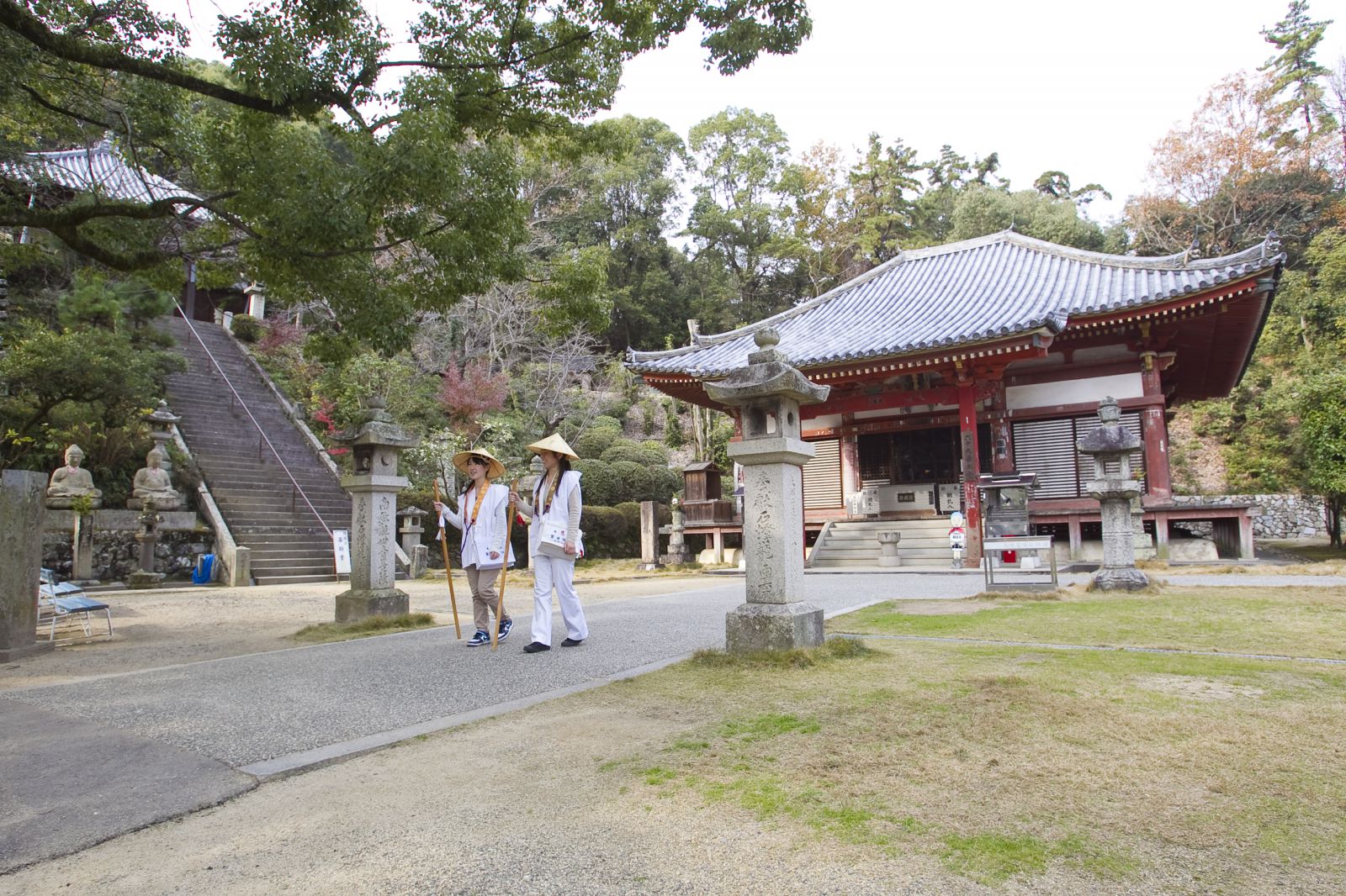 かんのんじ・じんねいんの画像