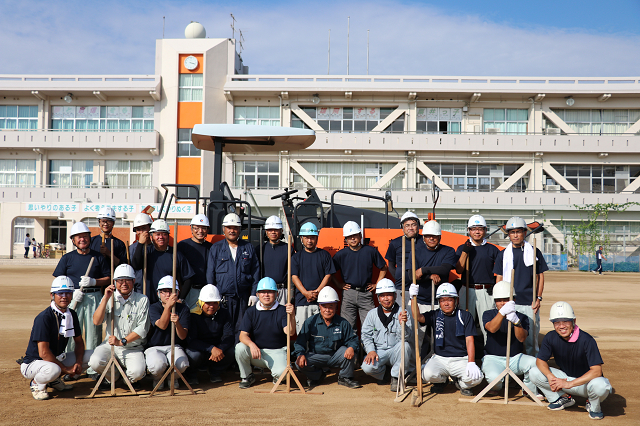 粟井小学校