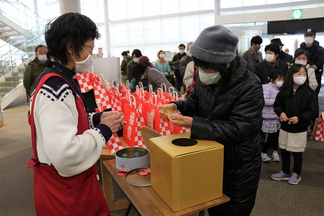 図書館貸し出し福袋