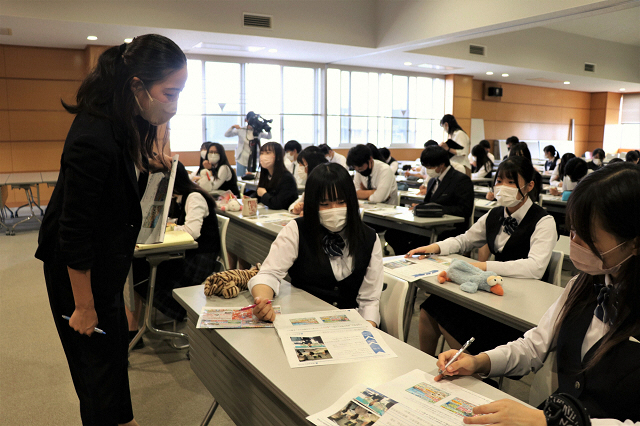 総合高校生　産学連携授業