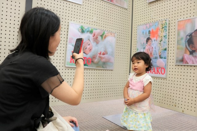 赤ちゃんの笑顔写真展