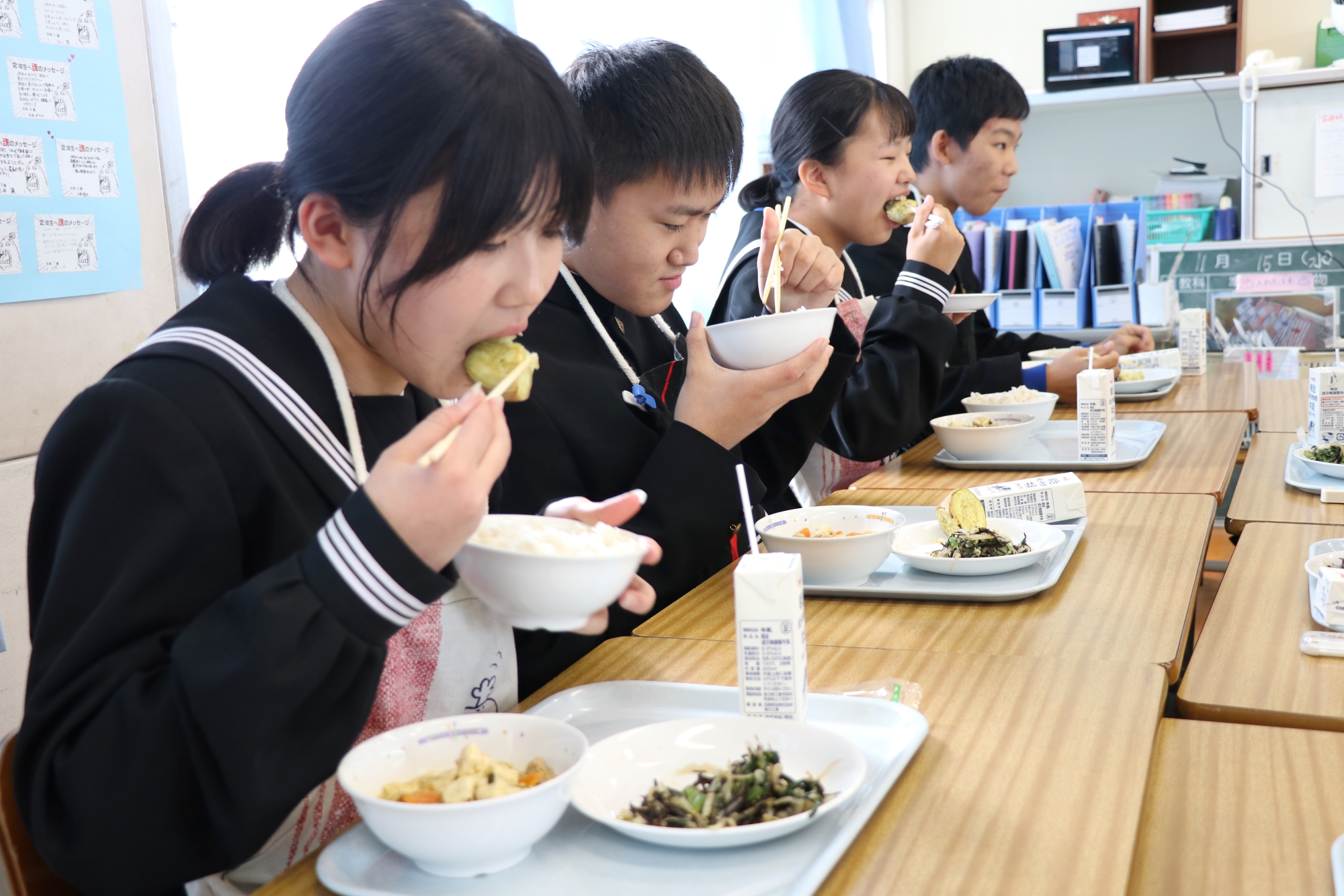 イブキホワイトの給食