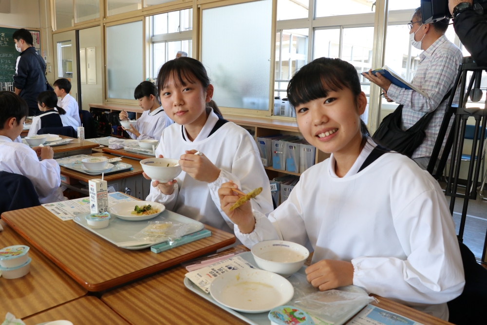 地産地消給食の日