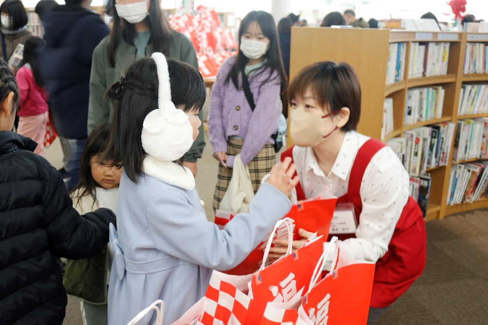 図書館貸し出し福袋