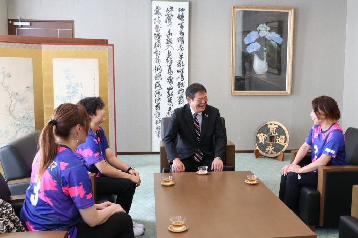 市長と歓談
