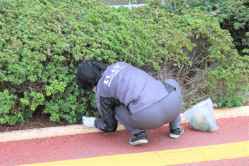 ビルメンテナンス協会の清掃の様子