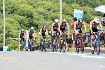 日本学生トライアスロン選手権大会の写真