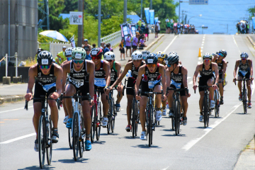日本学生トライアスロン選手権大会の写真