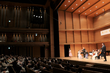 観音寺音楽フェスティバル演奏風景