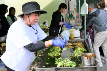 ロメインびらきの様子