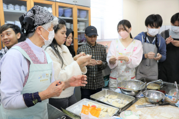お国自慢料理大会の様子