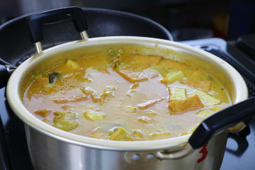 お国自慢料理大会の様子