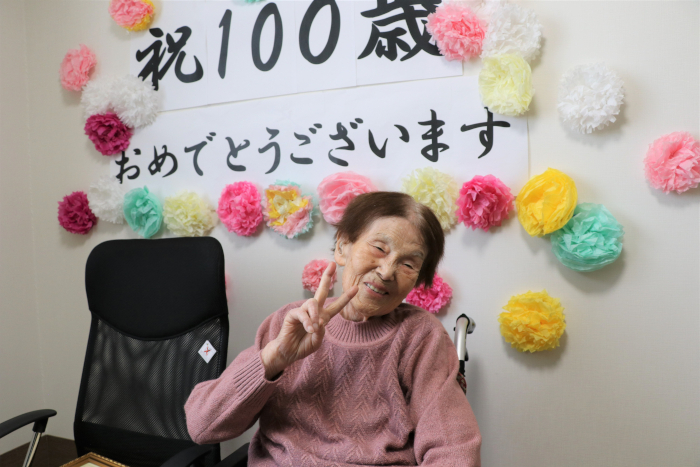 笑顔の土井美惠子さん