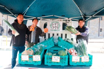 銭形いろどり市のようす