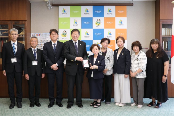国際ソロプチミスト寄付金贈呈