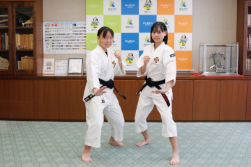 選手の2人