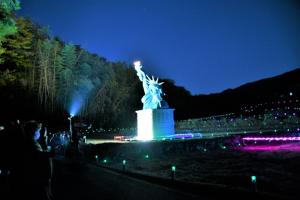 五郷棚田ライトアップのようす