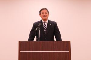 訓示を述べる佐伯市長